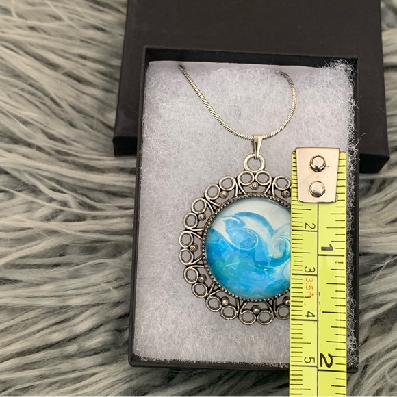 Handmade Fluid Art Necklace- Surf - Picture 6 of 8